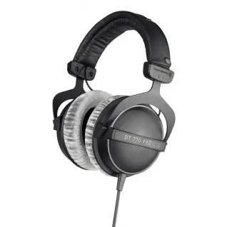 beyerdynamic-dt770pro-kopfhoerer-1
